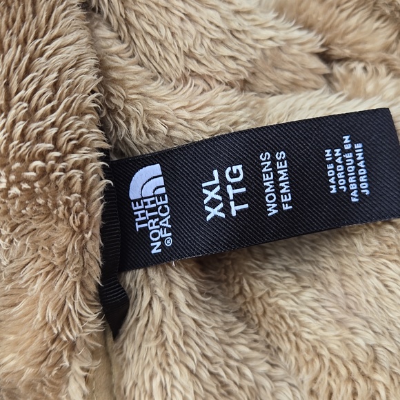 The North Face Osito Jacket - Picture 15 of 15